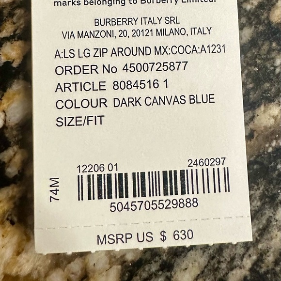 ✨💎BNWT💎✨ Authentic BURBERRY Zip around wallet W/ Dustbag - Picture 5 of 5